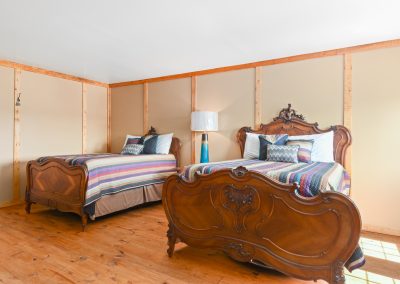 Suite 5 | Coyote Station Roundtop Texas