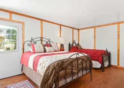 Suite 6 | Coyote Station Roundtop Texas