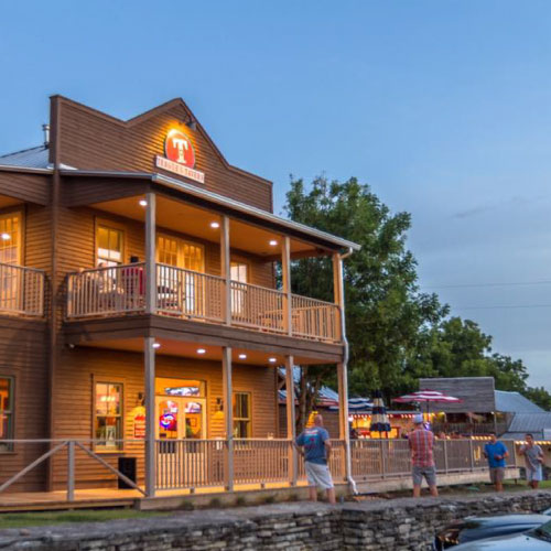 The Garden Co. | Round Top Hotel The Garden Co. | Round Top Hotel